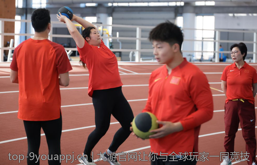 九游官网让你与全球玩家一同竞技